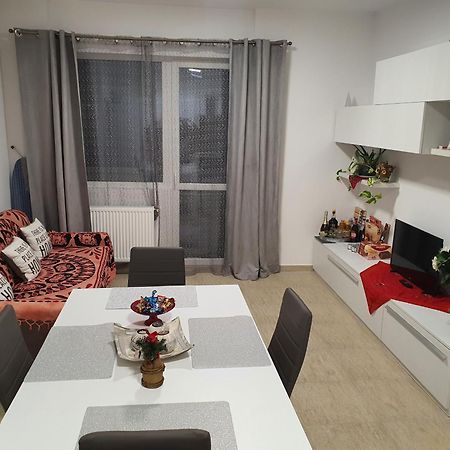 Lar Apartment Focşani Rum bild