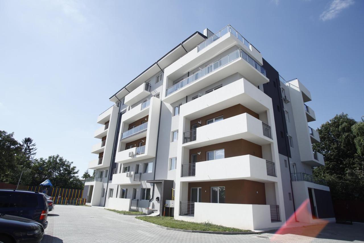 Lar Apartment Focşani Exteriör bild